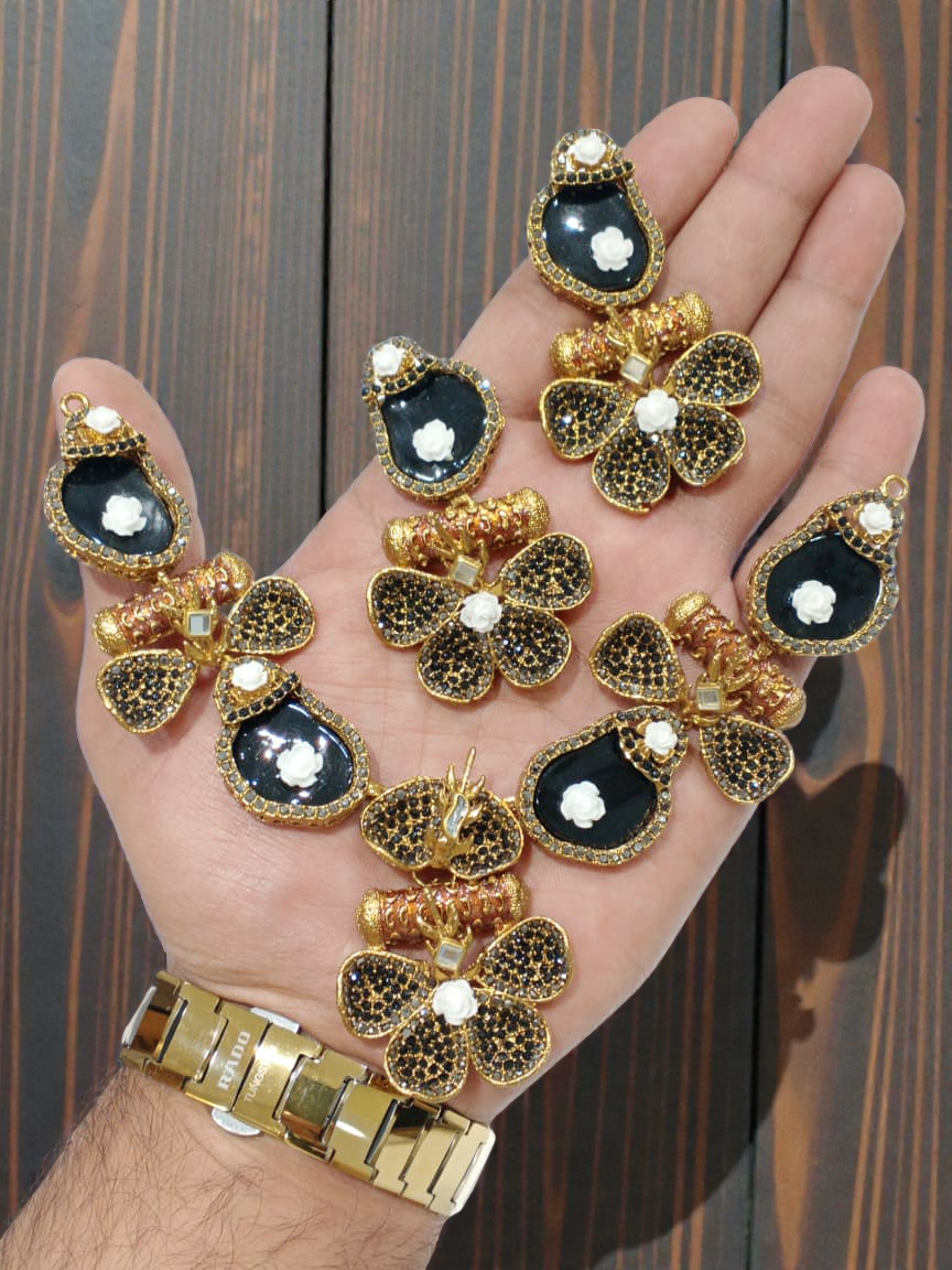 Emerald Bloom: Handmade Floral Jewelry Set