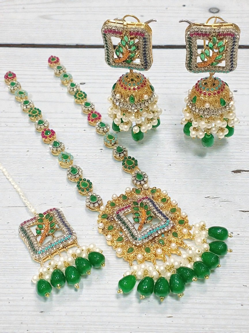Peacock Elegance: Handmade Colorful Necklace & Earrings Set
