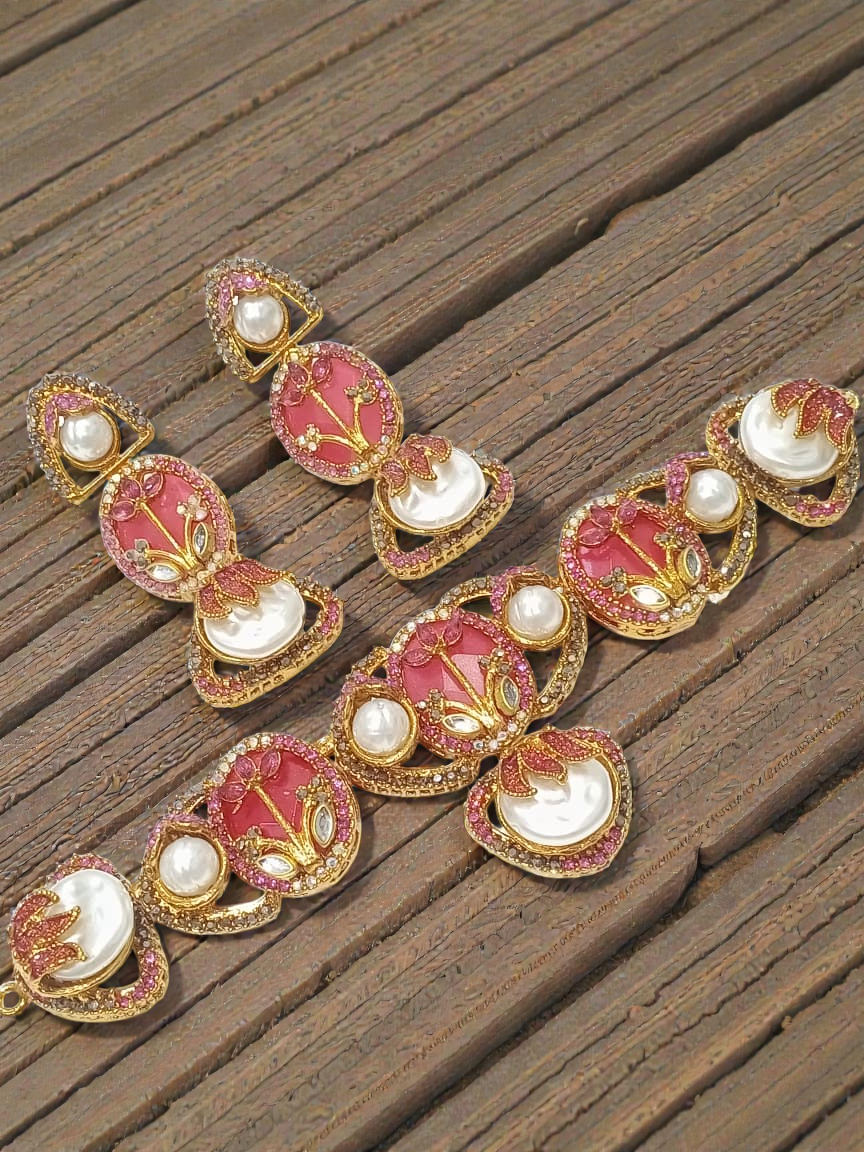 Handmade Jewelry Set with Pearls & Gemstones