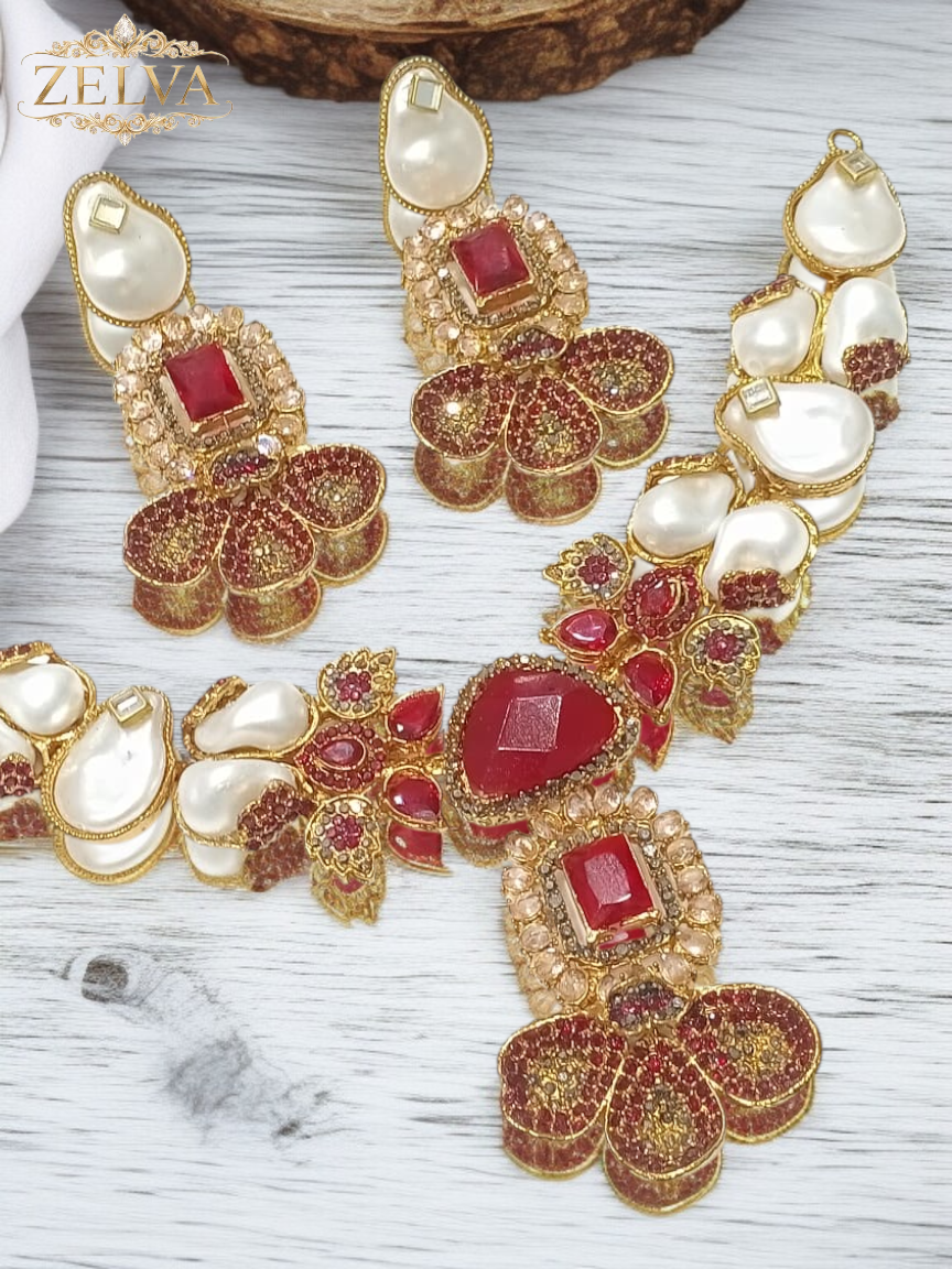 Royal Gemstones: Handmade Jewelry Set with Pearls and Precious Stones